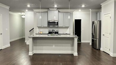 Building Photo - 2687 Pearl Rdg Trce