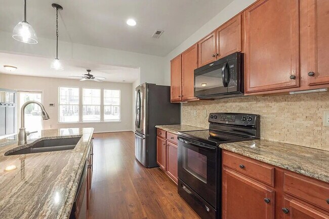Building Photo - 17458 Memorial Tournament Dr