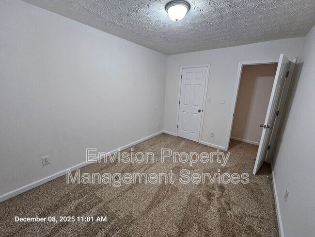 Building Photo - 2976 Viero Ct