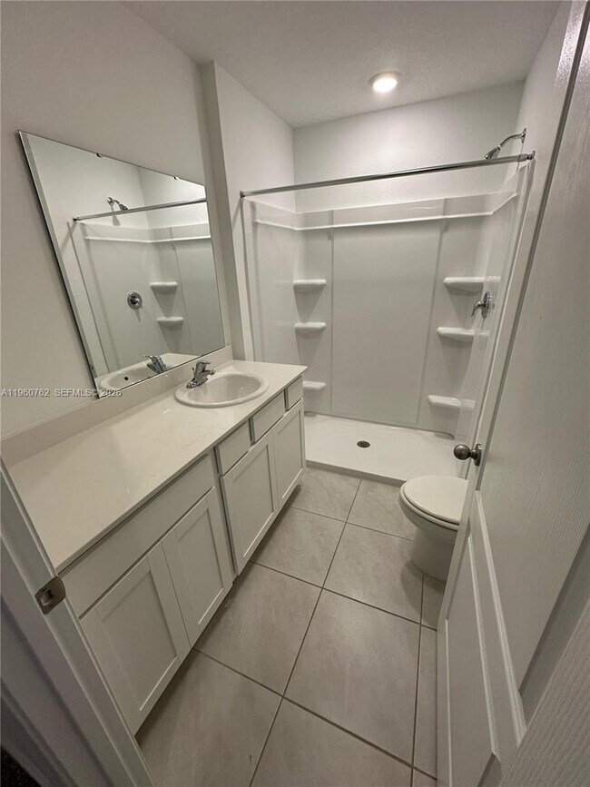 Building Photo - 235 Sage Br St