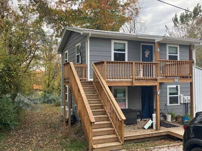 Building Photo - 114 Central Ave