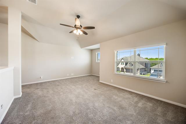 Building Photo - 176 Summit Ct