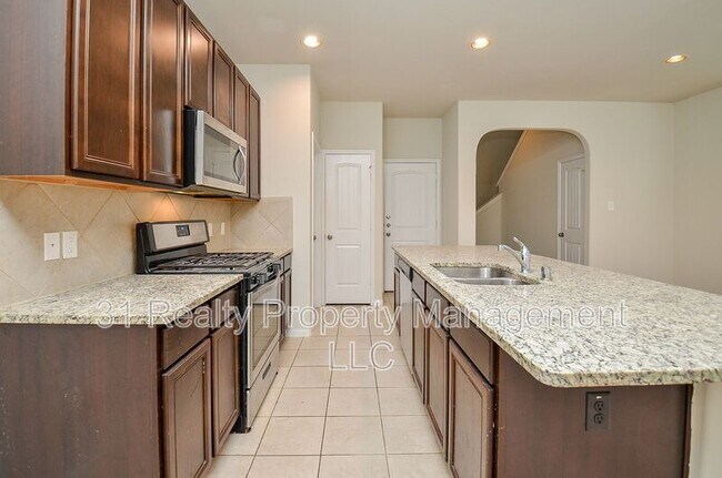 Building Photo - 24902 Alberti Sonata Dr