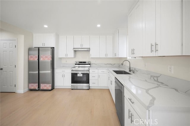 Building Photo - 8126 Moorcroft Ave