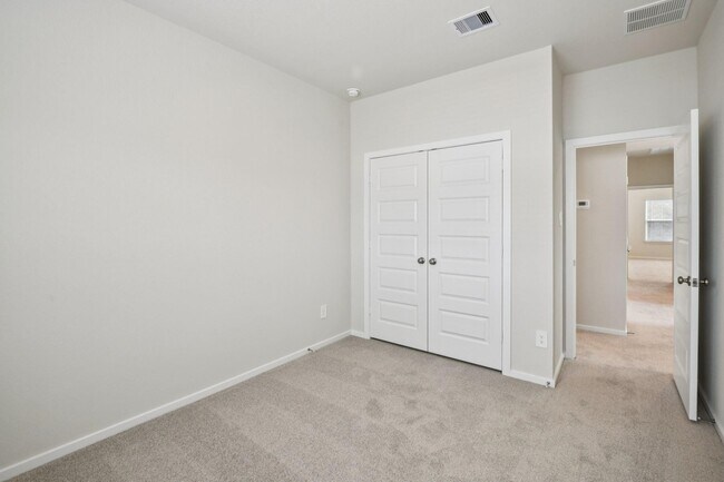 Building Photo - 4210 Pne Spgs Ct