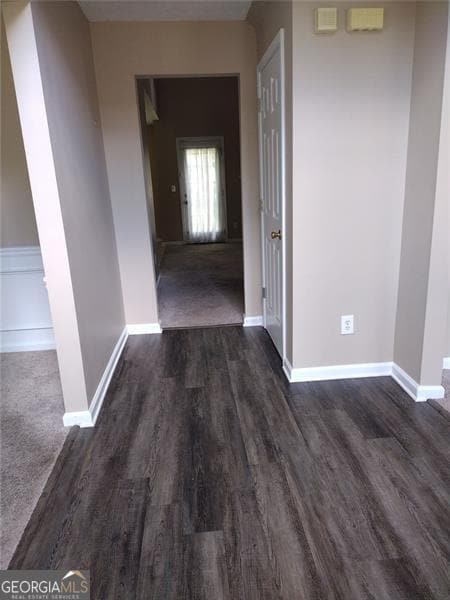 Building Photo - 2588 Rainmaker Dr