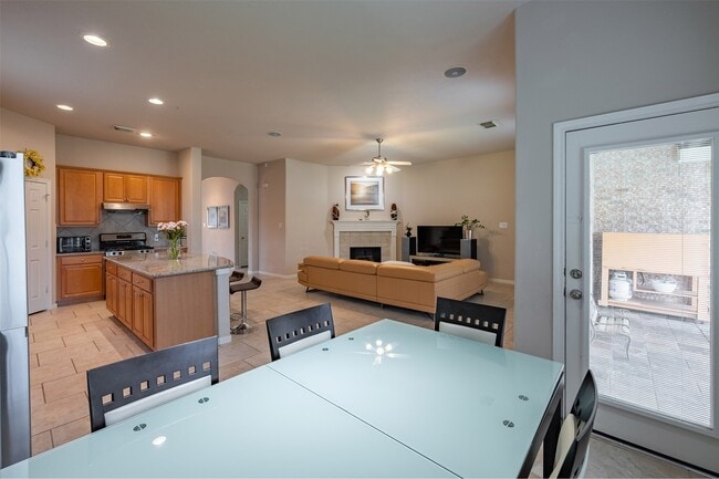 Building Photo - 13815 Normandy Ct
