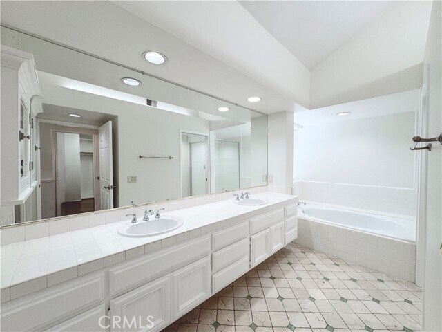 Building Photo - 24664 Vista Cerritos