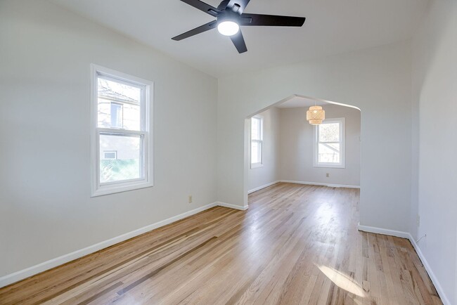 Building Photo - Ralston Rental Home Available