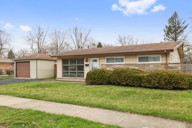 Primary Photo - 1531 Freeland Ave