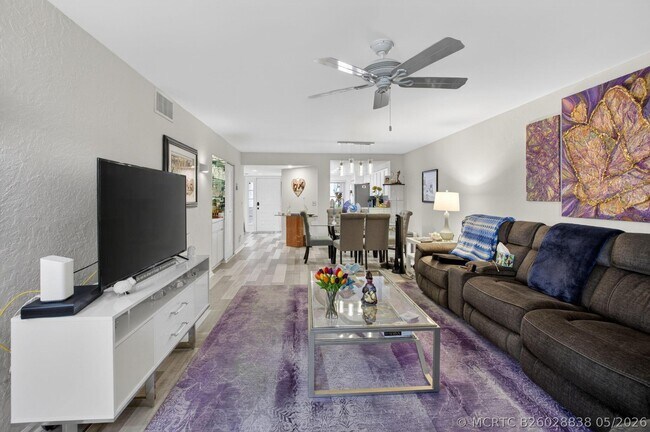 Building Photo - 7254 Clunie Pl