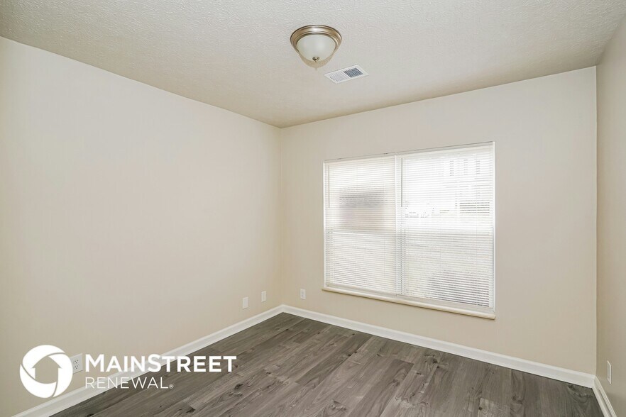 Building Photo - 1933 Grants Pass