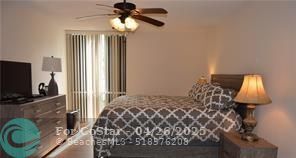 Building Photo - 1301 River Reach Dr