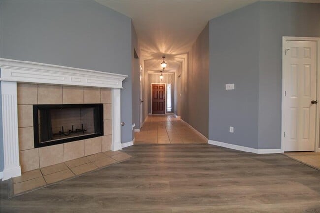 Building Photo - 11505 Oltons Bluff Cove