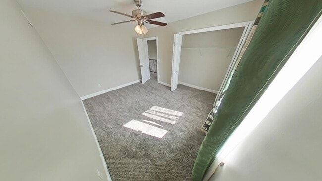 Building Photo - 3272 Rockhaven Ave