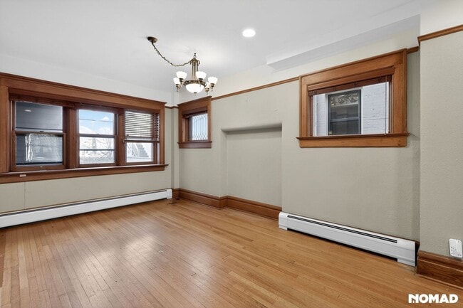 Building Photo - 910 N Clarkson St