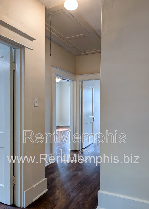 Building Photo - 1685 Tutwiler Ave