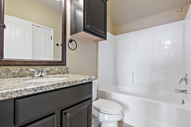 Building Photo - 3213 Papa Bear Dr