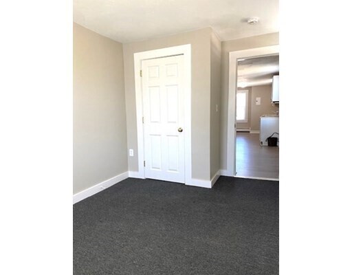 Building Photo - 44 Bridge St