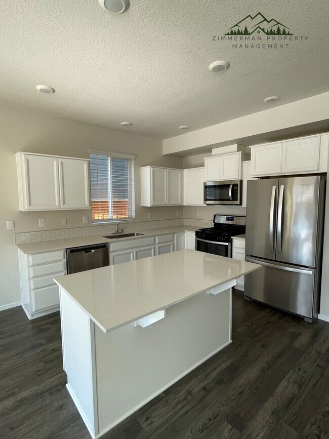 Building Photo - Beautiful 3-Bedroom Home in The Hayden Bri...