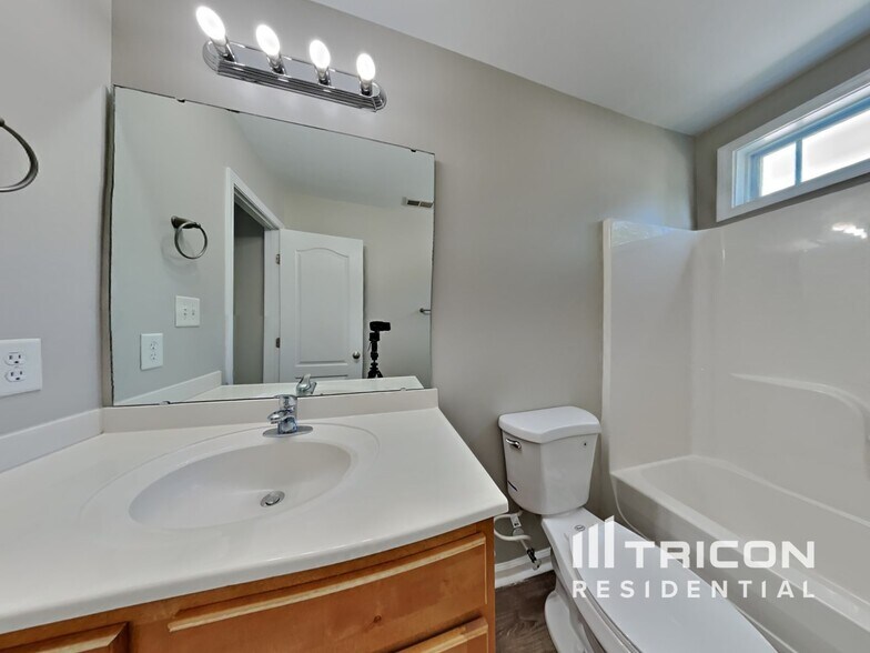 Building Photo - 3974 Cane Garden Dr