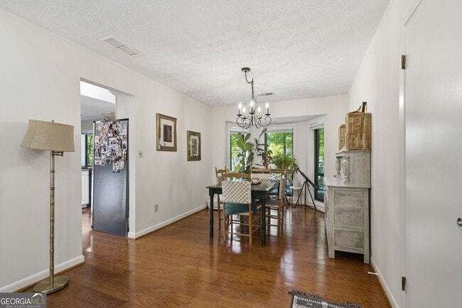Building Photo - 505 Summerhill Pl