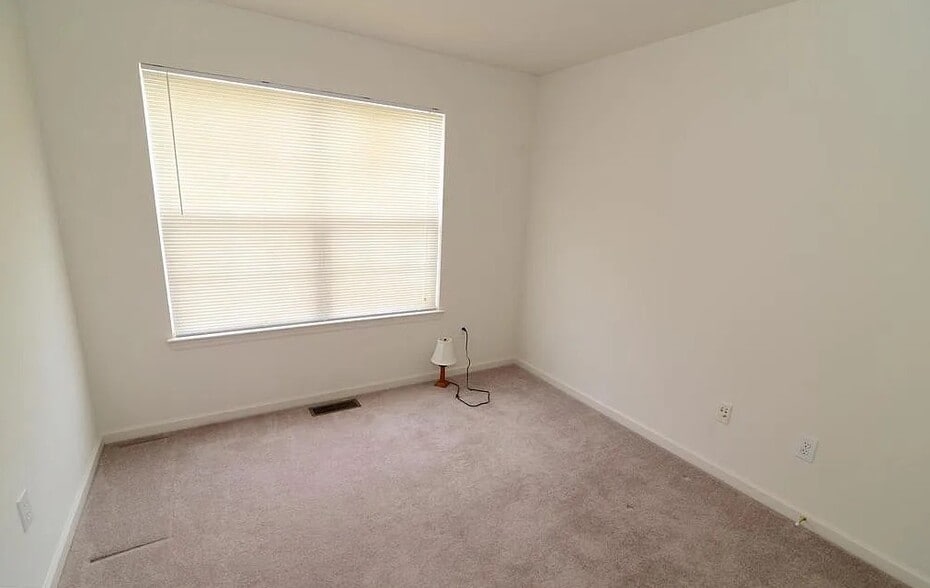 Bedroom 2 - 455 Madison Dr