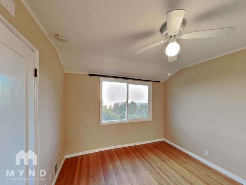 Building Photo - 626 Grizzly Peak Blvd