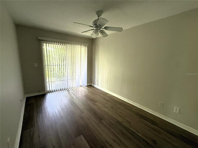 Building Photo - 655 3rd Ave N