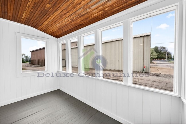 Building Photo - 3 Bedroom Single Family Home- Wyoming- Completely Remodeled!!!