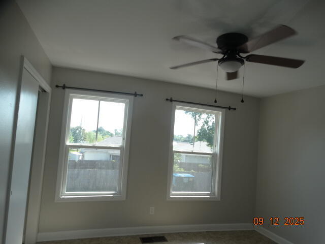 Building Photo - 1325 Greendale Ave