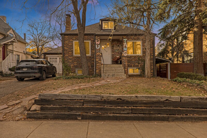 Building Photo - 929 11th St