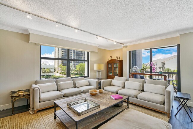 Building Photo - 4748 S Ocean Blvd