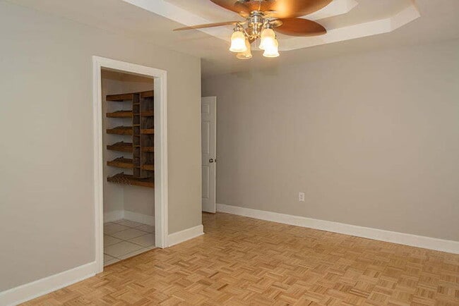Building Photo - 1066 Windmill Dr