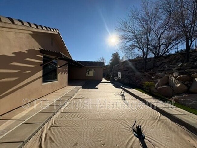 Building Photo - 668 Rio Virgin Dr