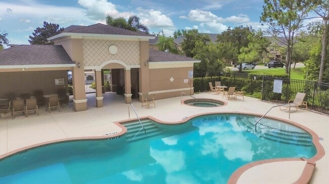 Building Photo - 1213 Grantham Dr