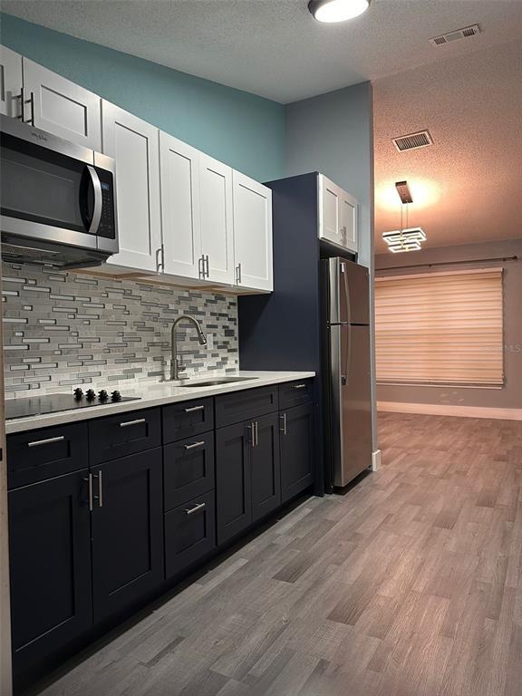 Building Photo - 2 York Ct