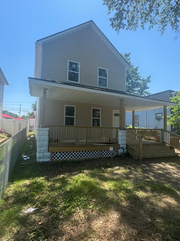 Building Photo - 6211 Lawn Ave