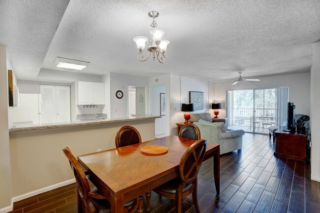 Building Photo - 284 Village Blvd
