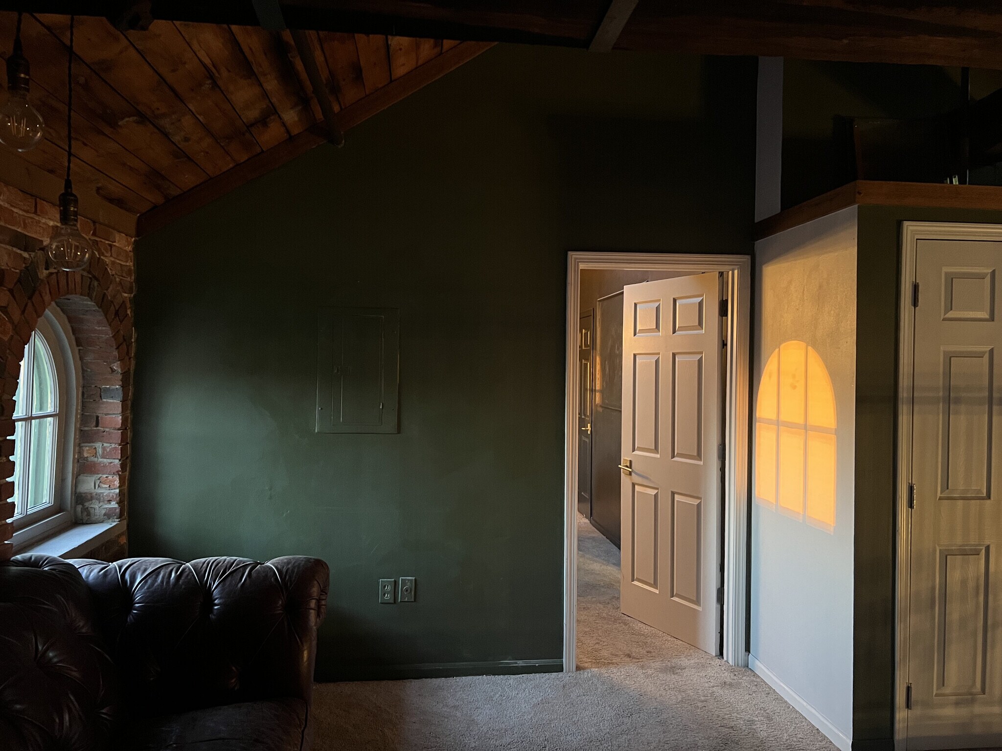 Building Photo - 51 W Blenkner St