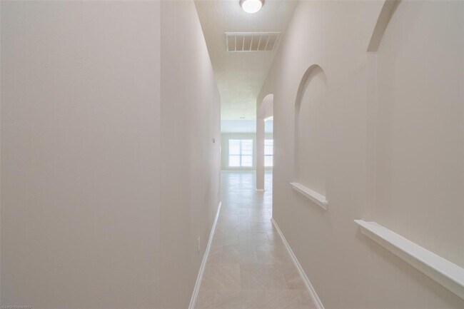 Building Photo - 2630 Steelhead Dr