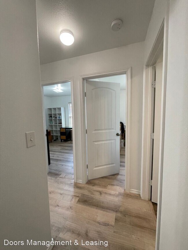 Building Photo - 3 br, 2 bath House - 7011 95th Street