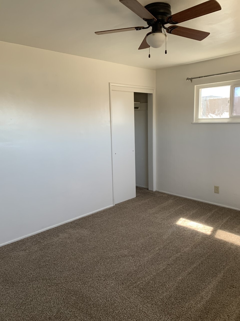 Building Photo - 115 N D St