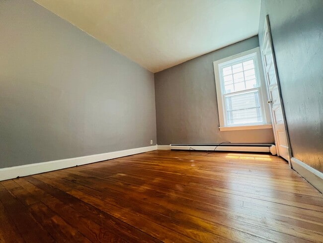 Building Photo - 57 S Main Ave