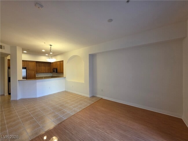 Building Photo - 62 E Serene Ave