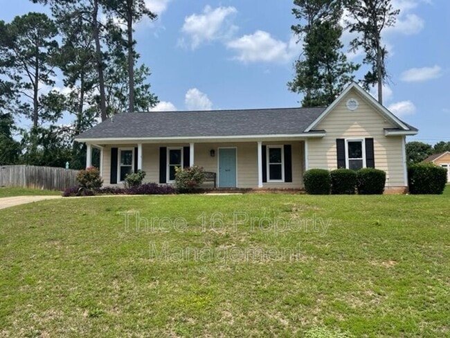 Building Photo - 4207 Fairfield Cir