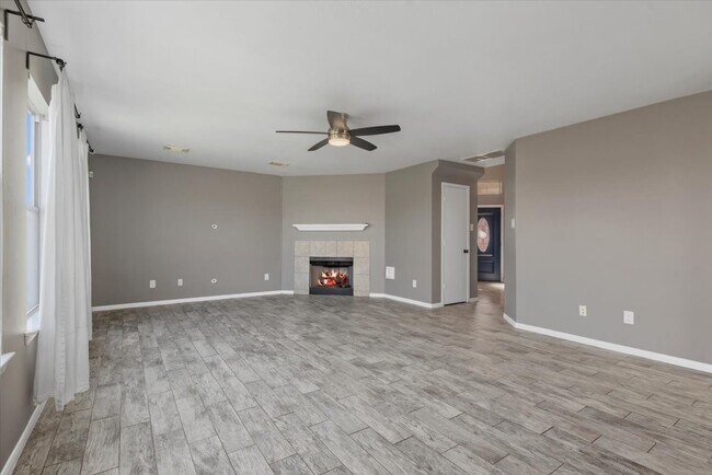 Building Photo - 1518 Weiland Manor Ln