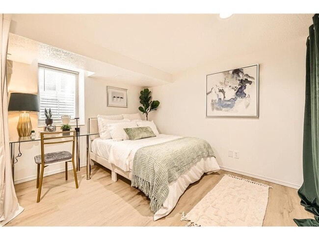 Building Photo - 3805 France Ave S