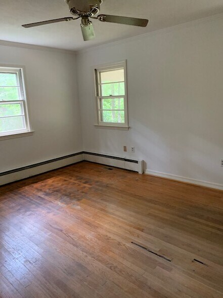 Building Photo - 103 Gail Ct