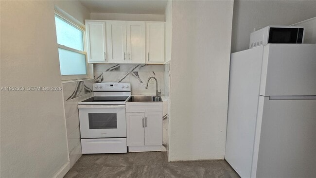 Building Photo - 9680 NW 19th Pl